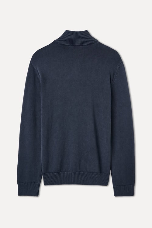 FERMUARLI DİK YAKA KAZAK