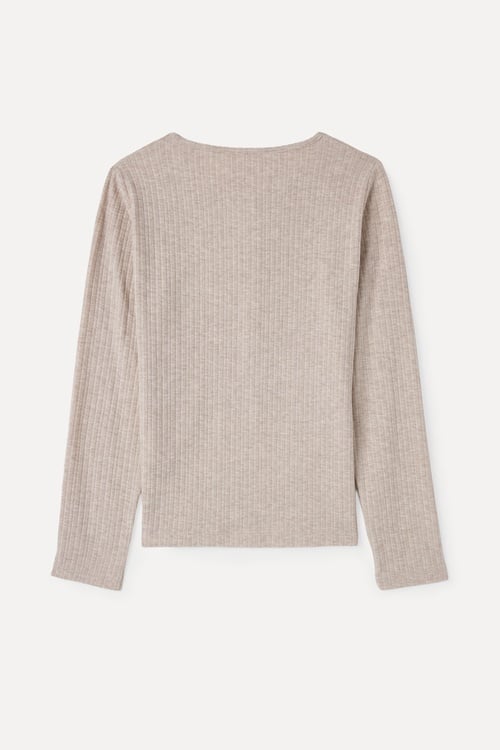 DÜĞMELİ BİSİKLET YAKA UZUN KOLLU T-SHIRT