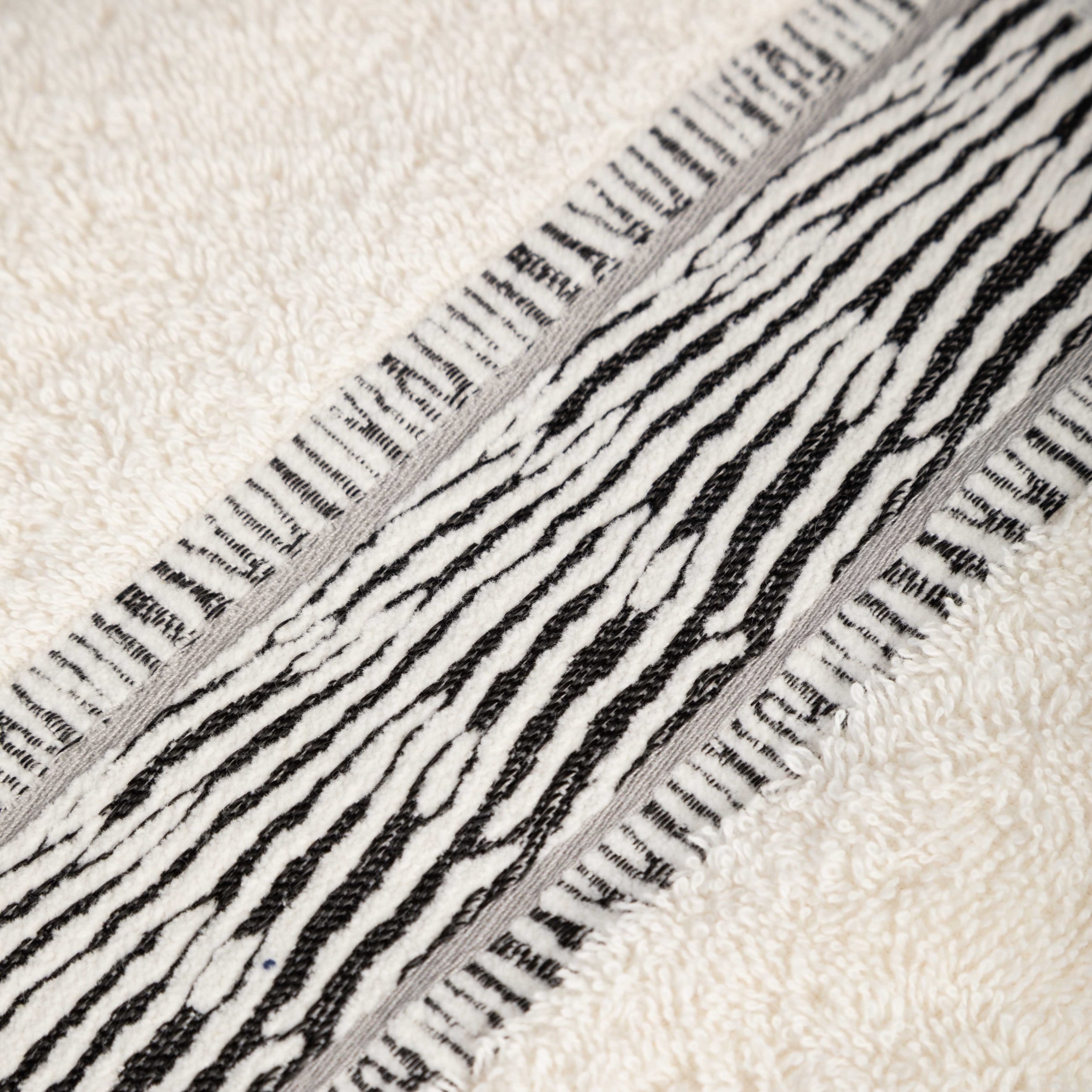 PENELOPE ZEBRA YÜZ HAVLUSU 50X80