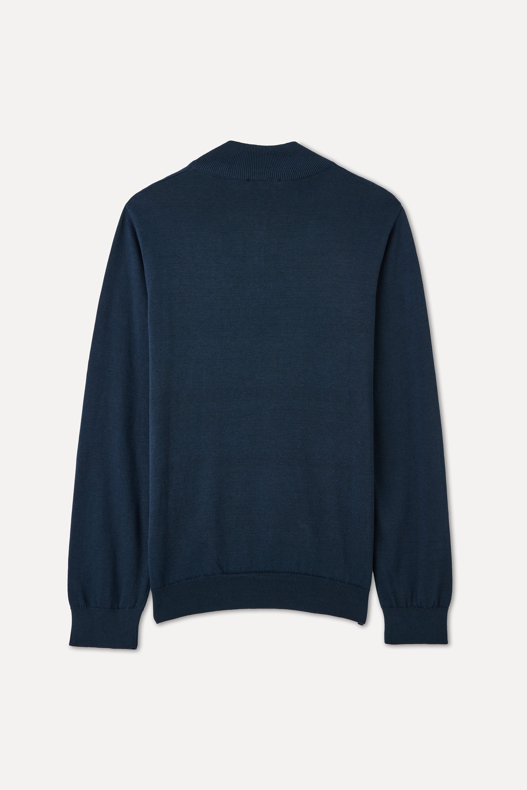 FERMUARLI DİK YAKA TRİKO KAZAK