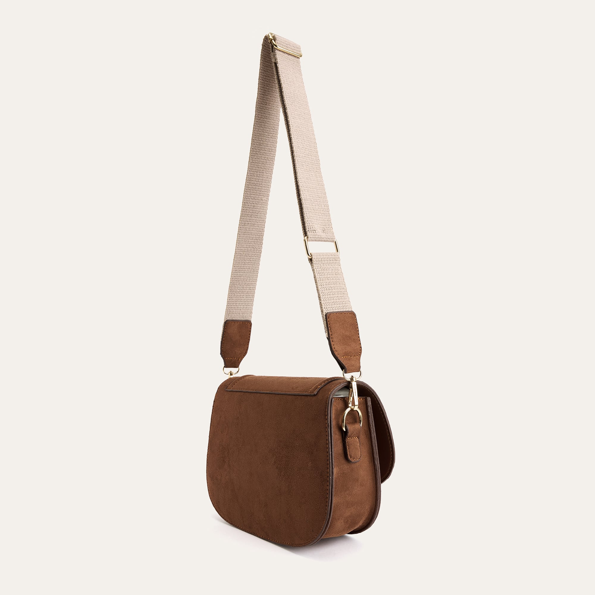 SÜET DOKULU OMUZ ÇANTASI