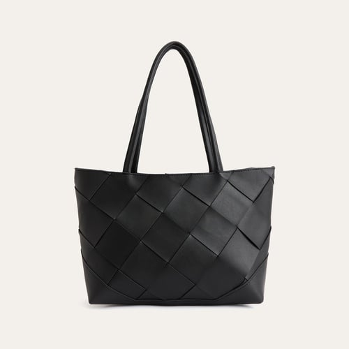 ÖRGÜ DESENLİ EL ÇANTASI