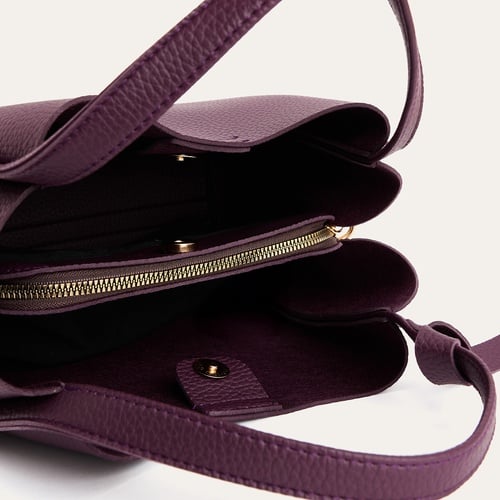 DERİ GÖRÜNÜMLÜ OMUZ ÇANTASI