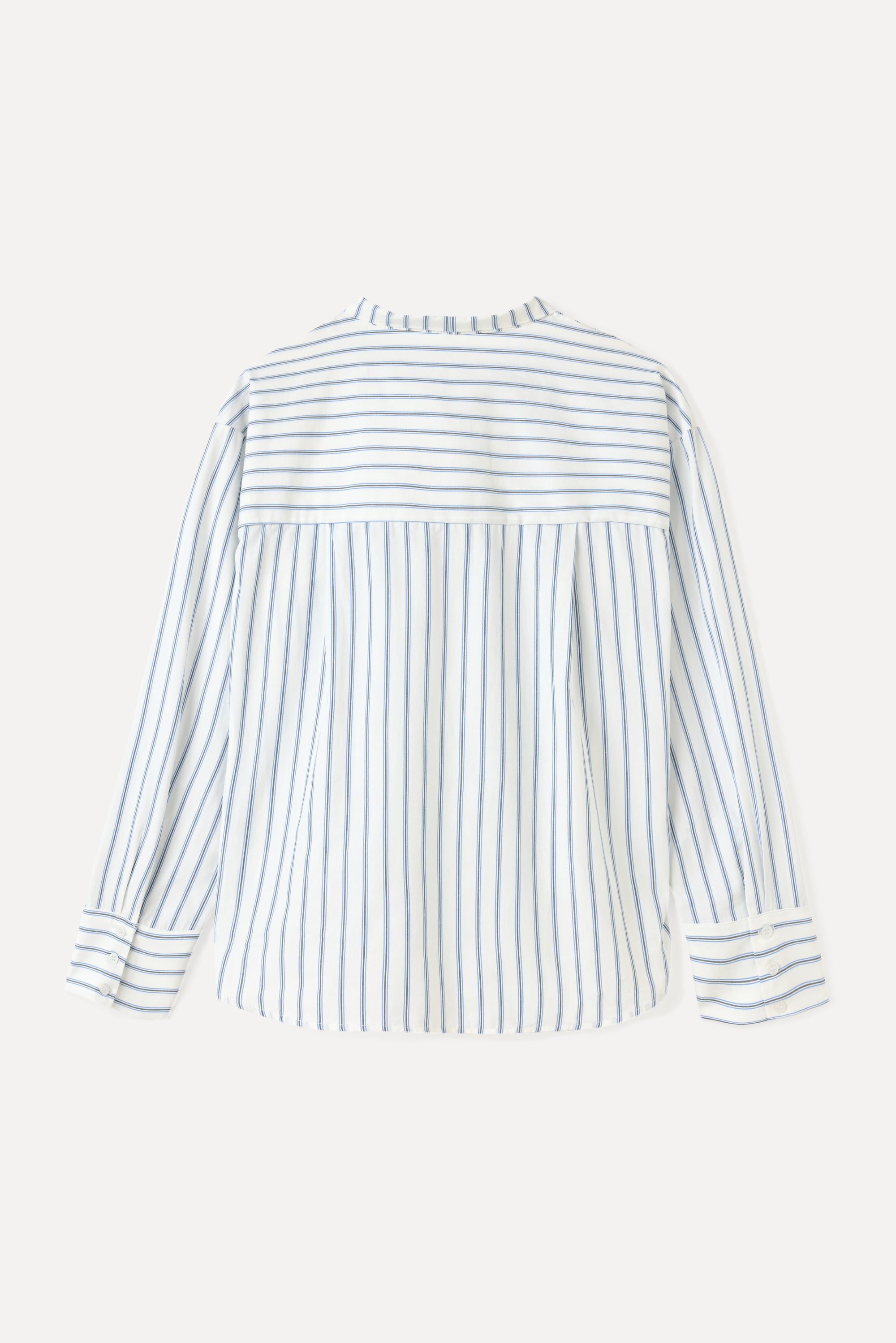 ÇİZGİLİ YAKASI BAĞLAMALI GÖMLEK