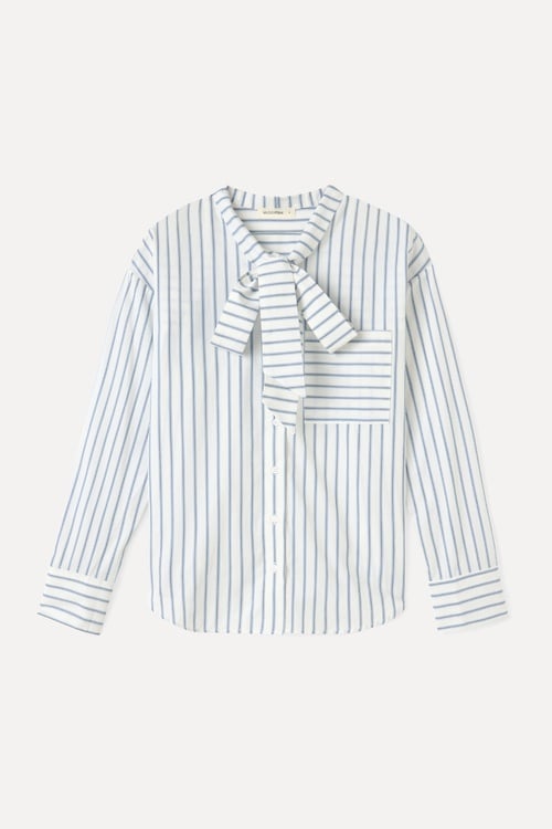  ÇİZGİLİ YAKASI BAĞLAMALI GÖMLEK