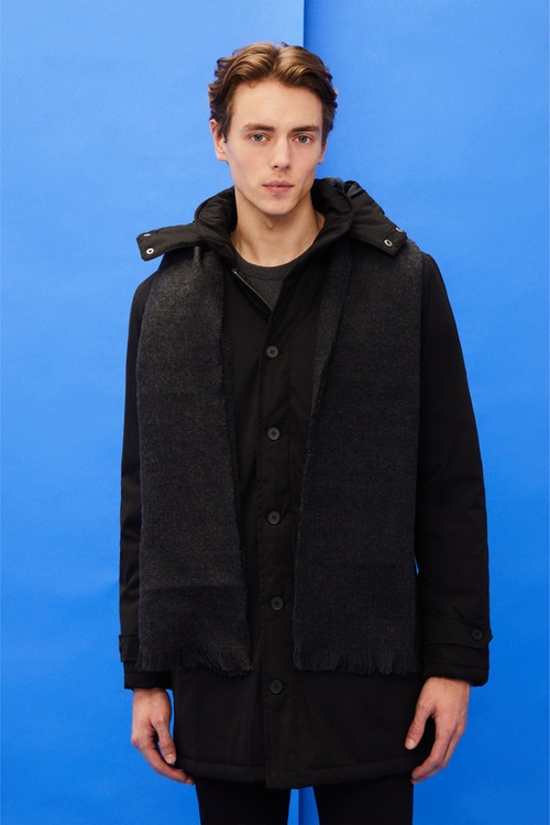  KAPÜŞONLU UZUN PARKA