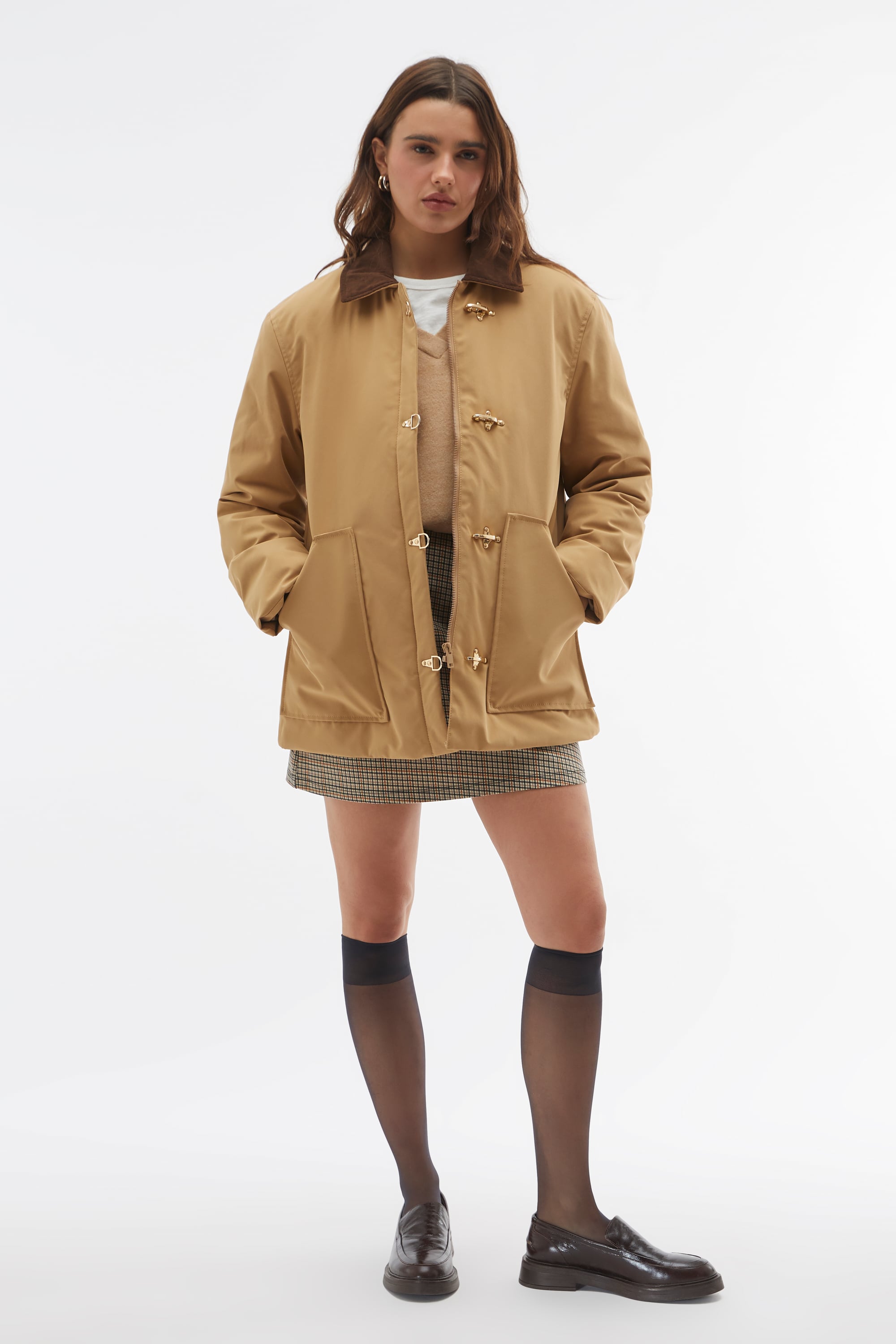 KADİFE YAKA DÜĞME DETAYLI MONT CEKET