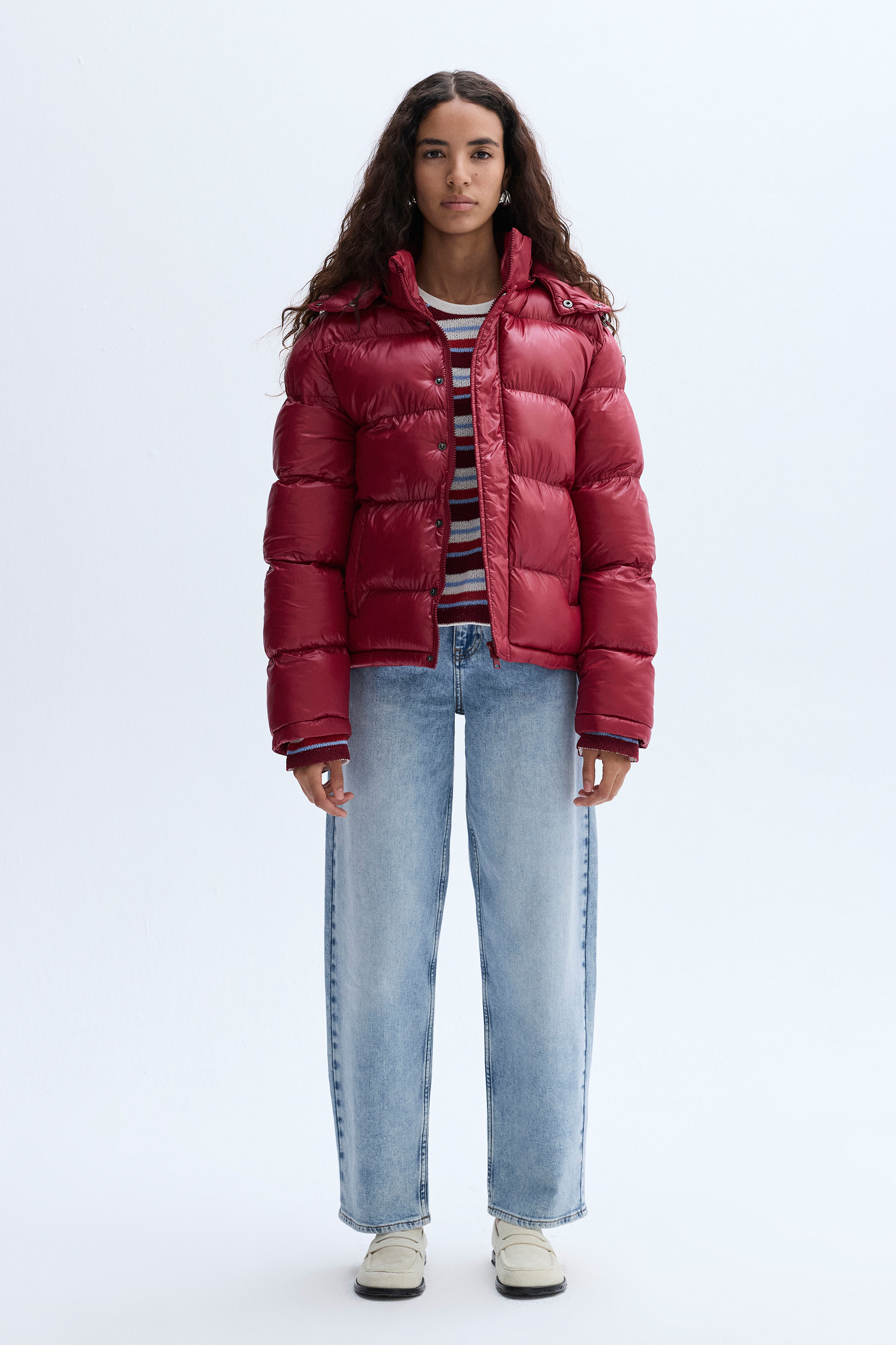 KAPÜŞONLU ŞİŞME MONT