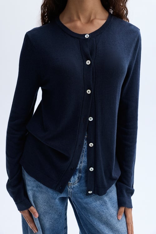  BİSİKLET YAKA TRİKO HIRKA