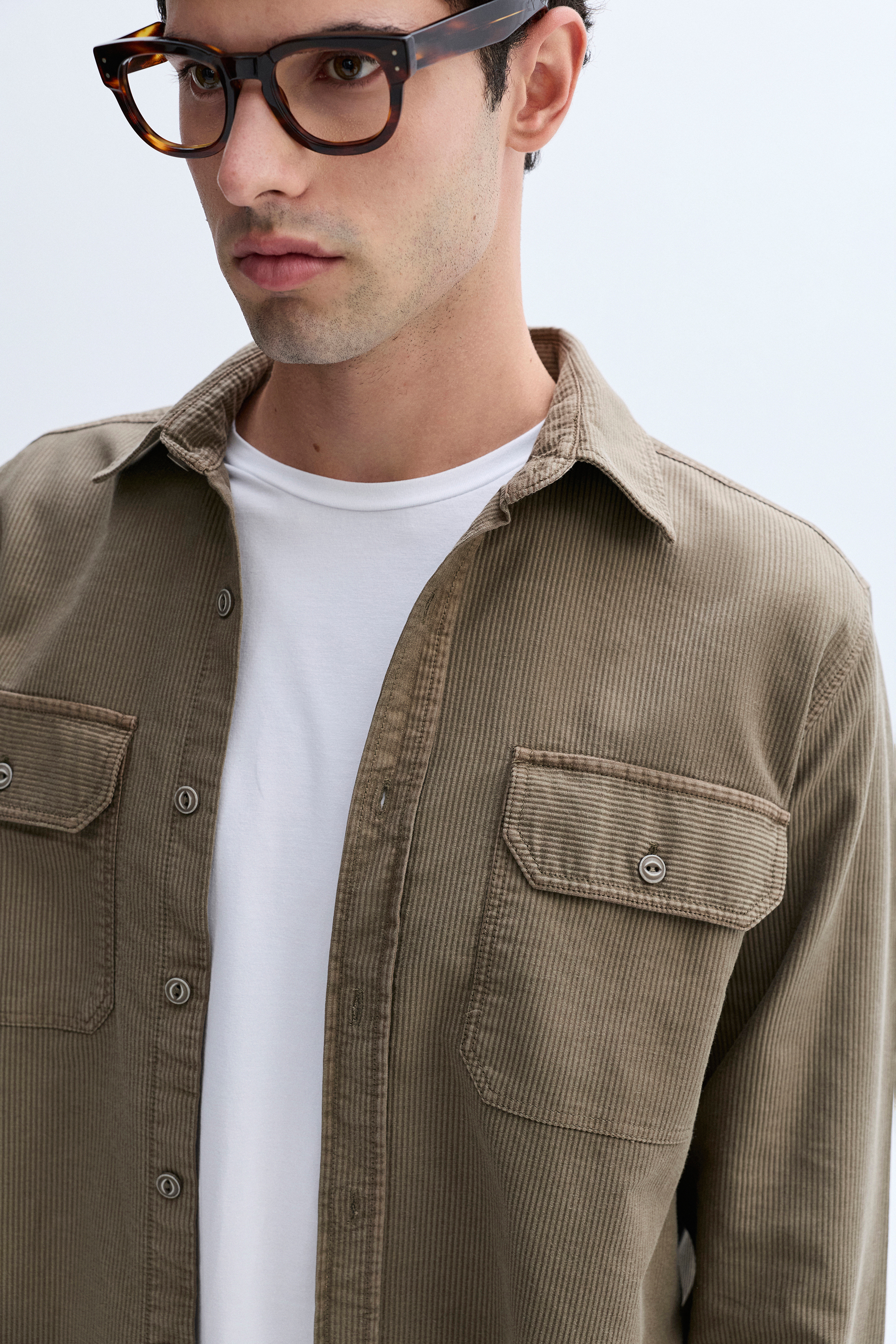 REGULAR FIT KADİFE DOKULU UZUN KOLLU GÖMLEK