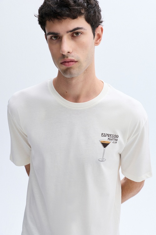 COMFORT FIT BASKILI BİSİKLET YAKA T-SHIRT