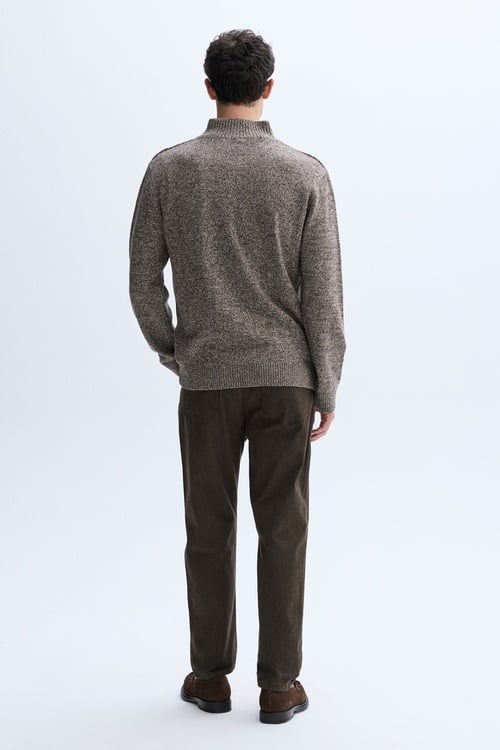 SLIM STRAIGHT FIT PANTOLON