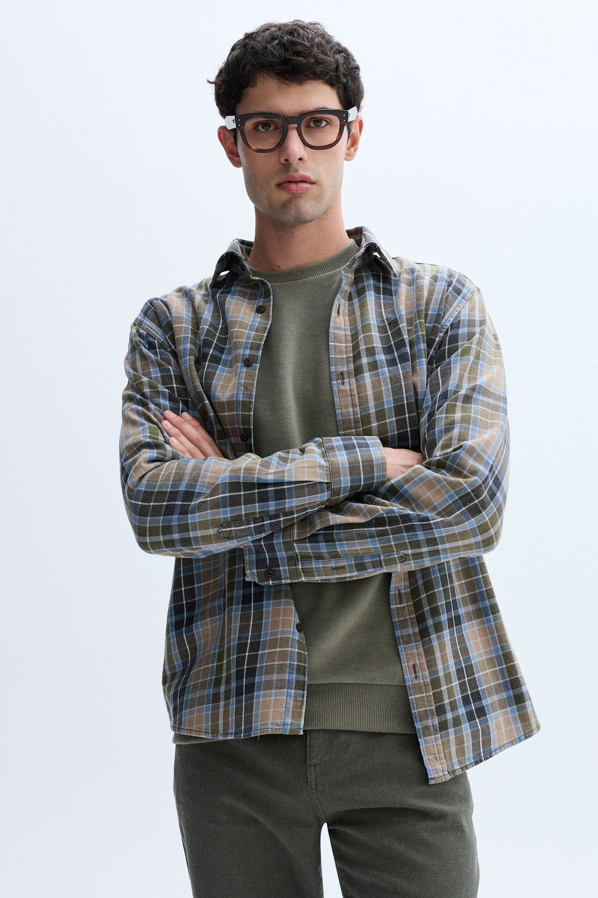 EKOSELİ REGULAR FIT UZUN KOLLU GÖMLEK