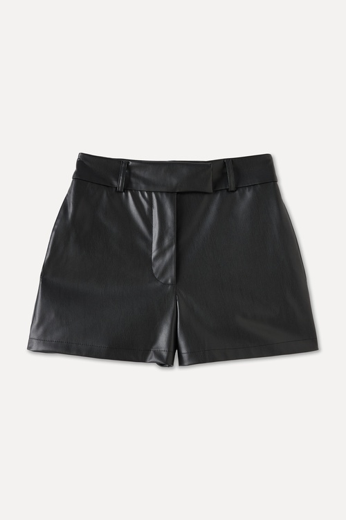  DERİ GÖRÜNÜMLÜ MİNİ ŞORT