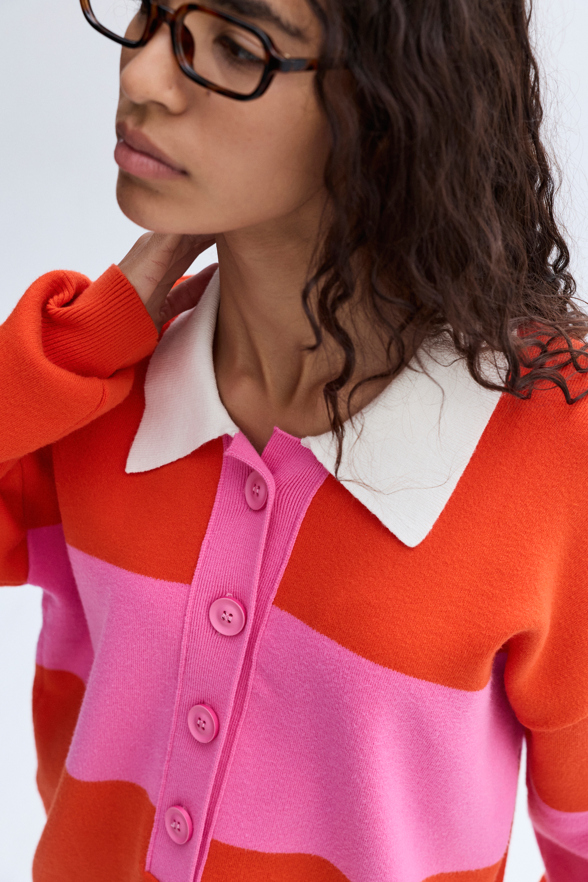 ÇİZGİLİ POLO YAKA TRİKO KAZAK