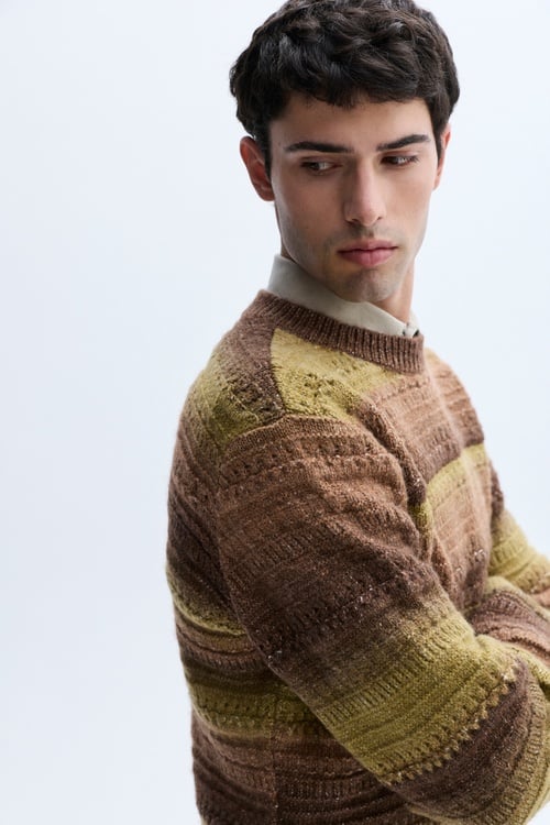 ÇİZGİLİ BİSİKLET YAKA DOKULU KAZAK