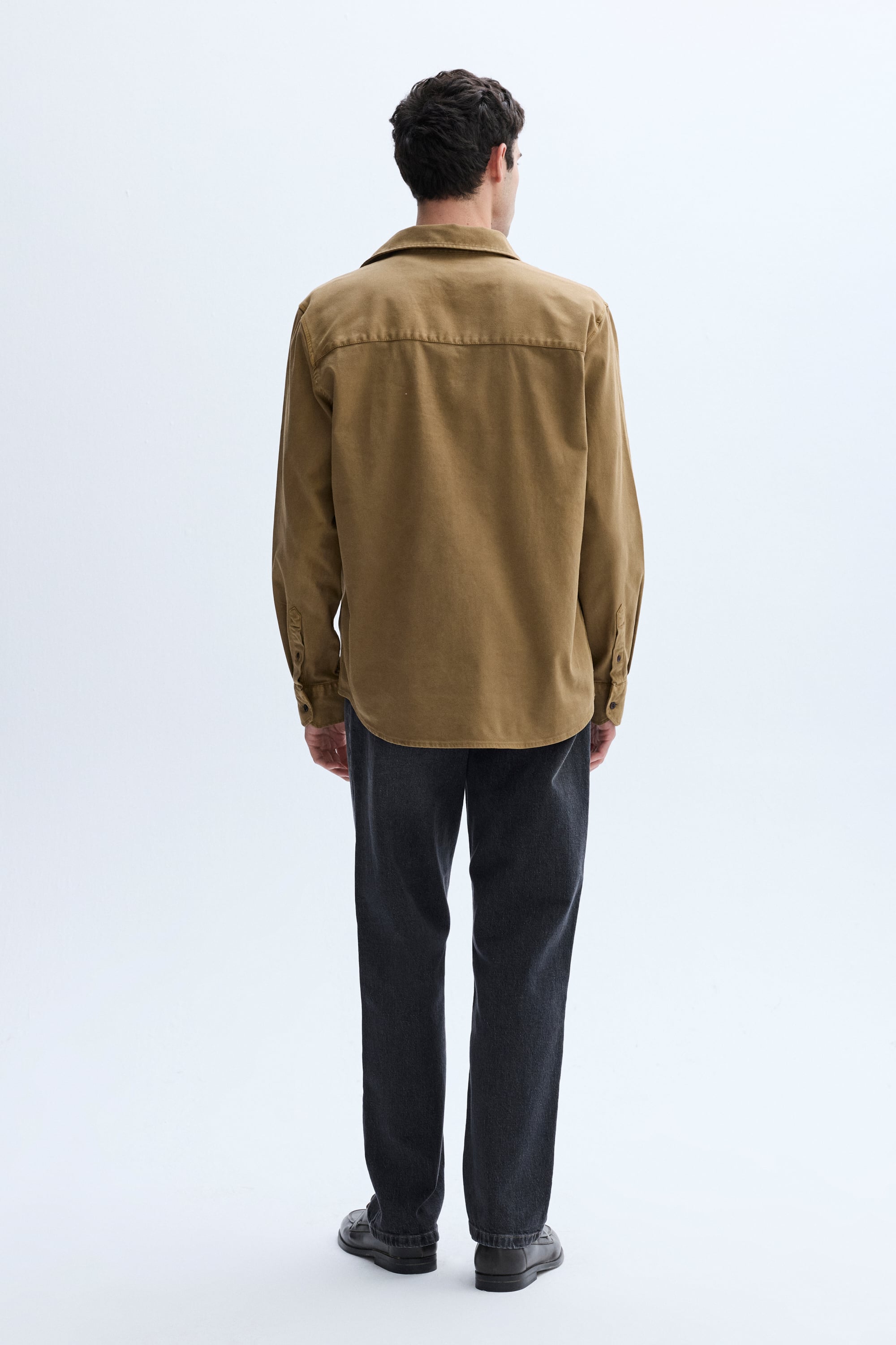 REGULAR FIT UZUN KOLLU CASUAL GÖMLEK