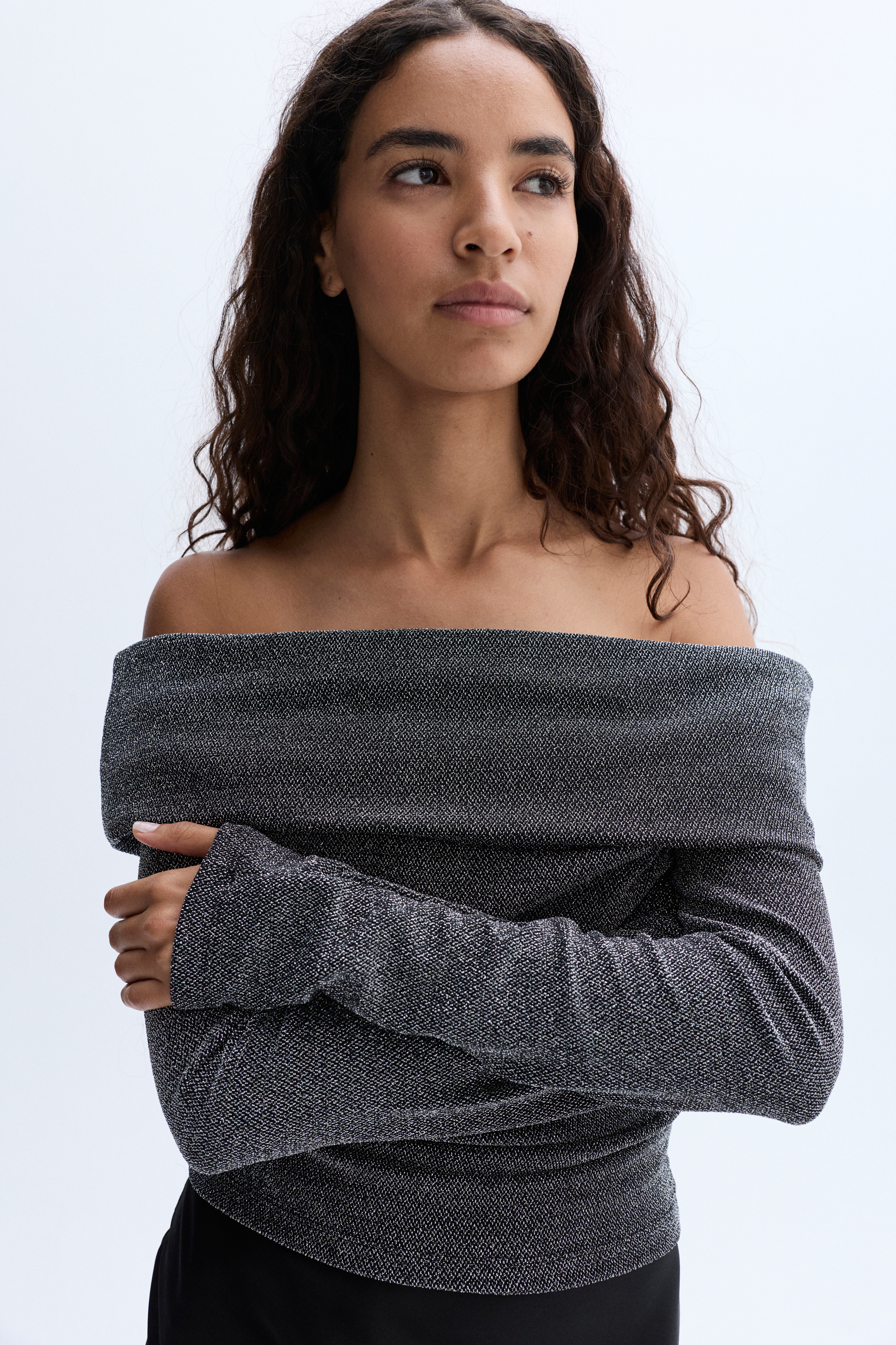 KAYIK YAKA FITTED UZUN KOLLU BLUZ