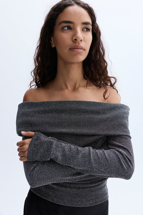 KAYIK YAKA FITTED UZUN KOLLU BLUZ