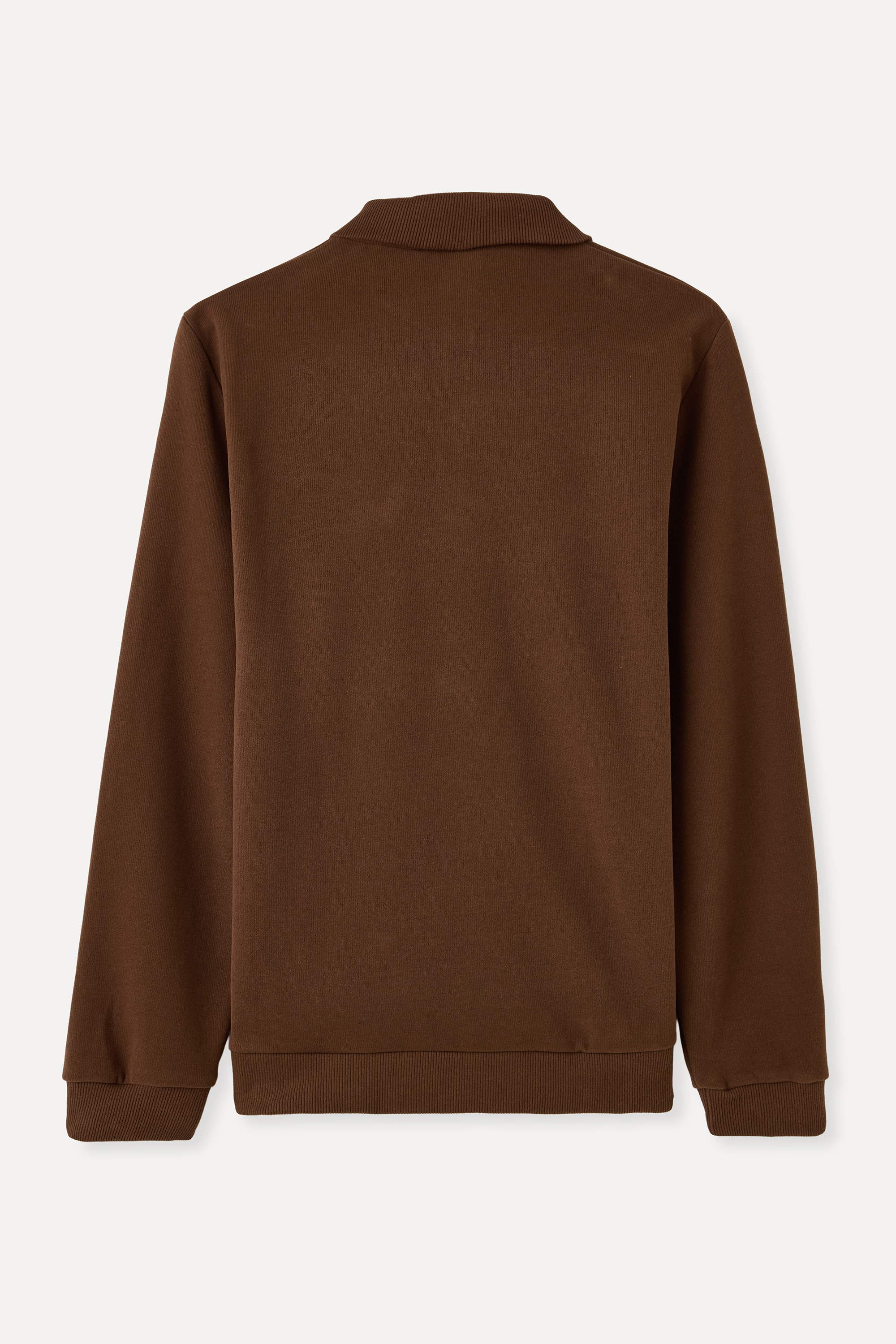 FERMUARLI DİK YAKA SWEATSHIRT