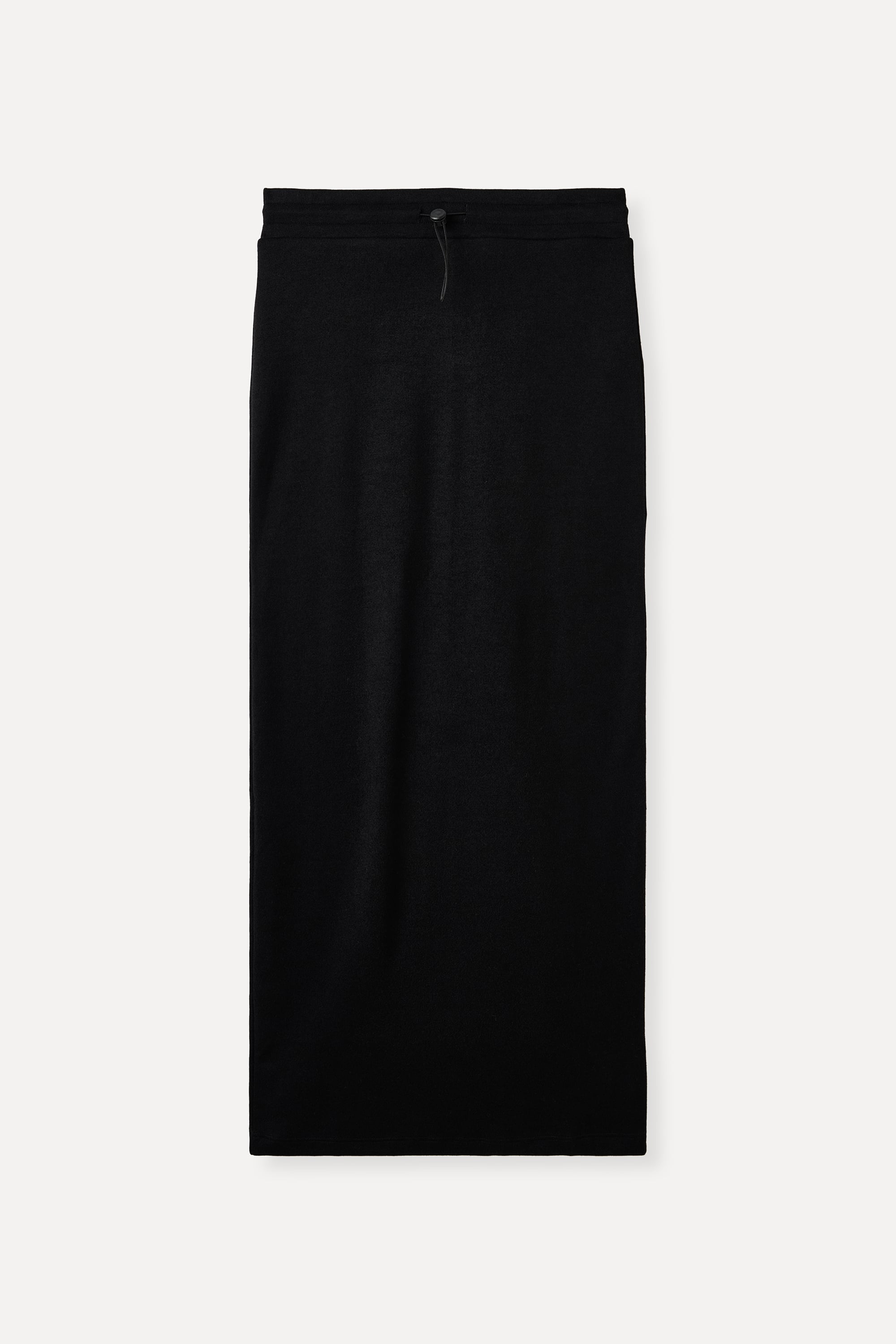 BELİ LASTİKLİ ARKA YIRTMAÇLI UZUN ETEK