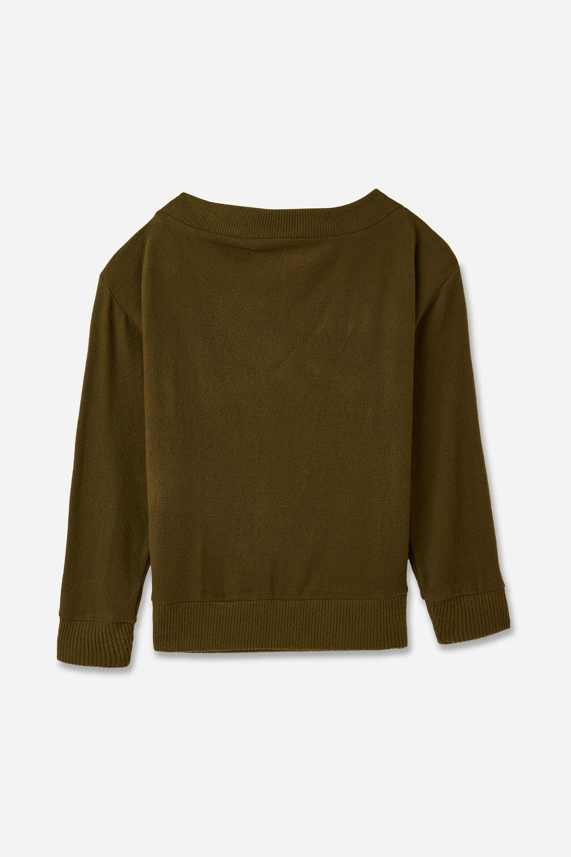 DÜŞÜK OMUZ KAYIK YAKA KAZAK