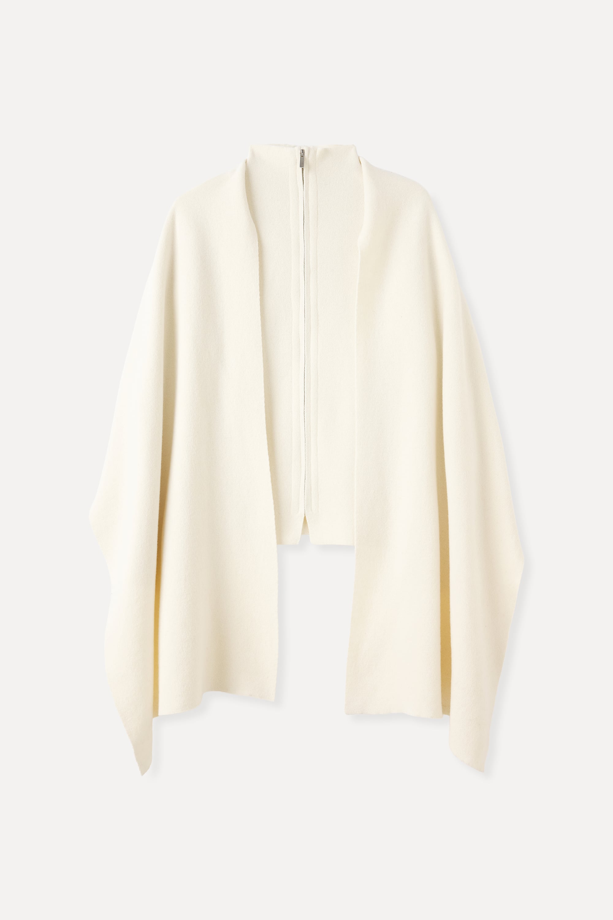 FERMUARLI YÜNLÜ PANÇO