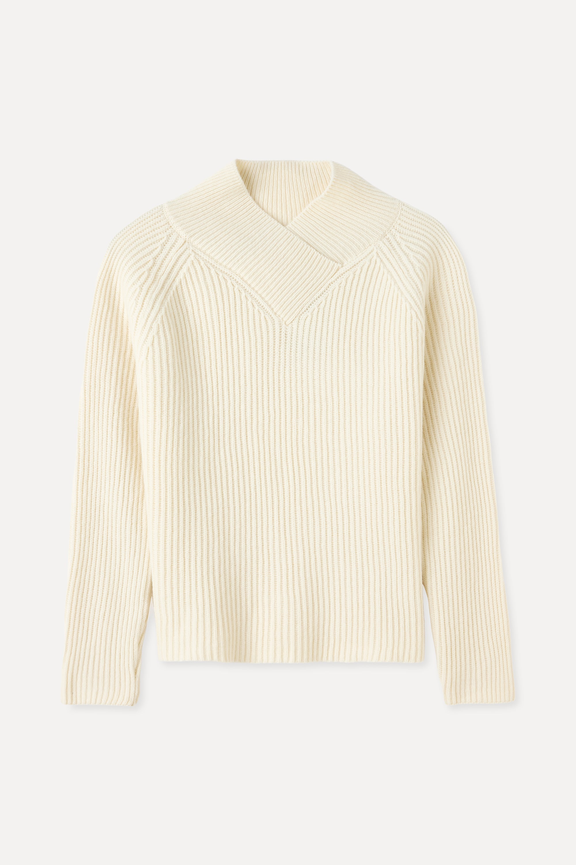 KRUVAZE YAKA YÜN KARIŞIMLI KAZAK