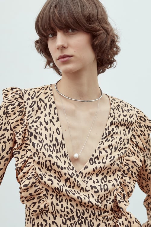 LEOPAR DESENLİ UZUN KOLLU MİNİ KRUVAZE ELBİSE