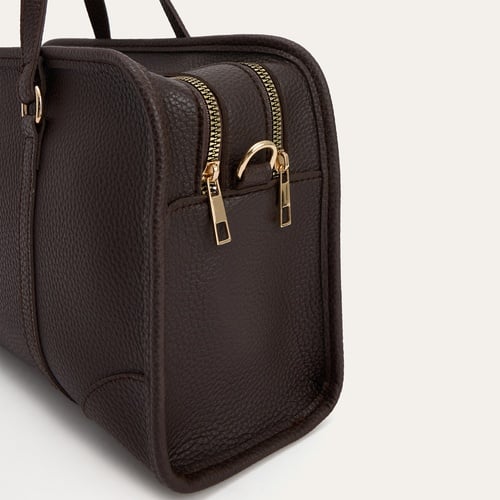 DERİ GÖRÜNÜMLÜ DİKİŞ DETAYLI OMUZ ÇANTASI