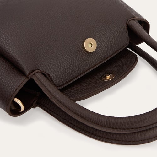 DERİ GÖRÜNÜMLÜ OMUZ ÇANTASI