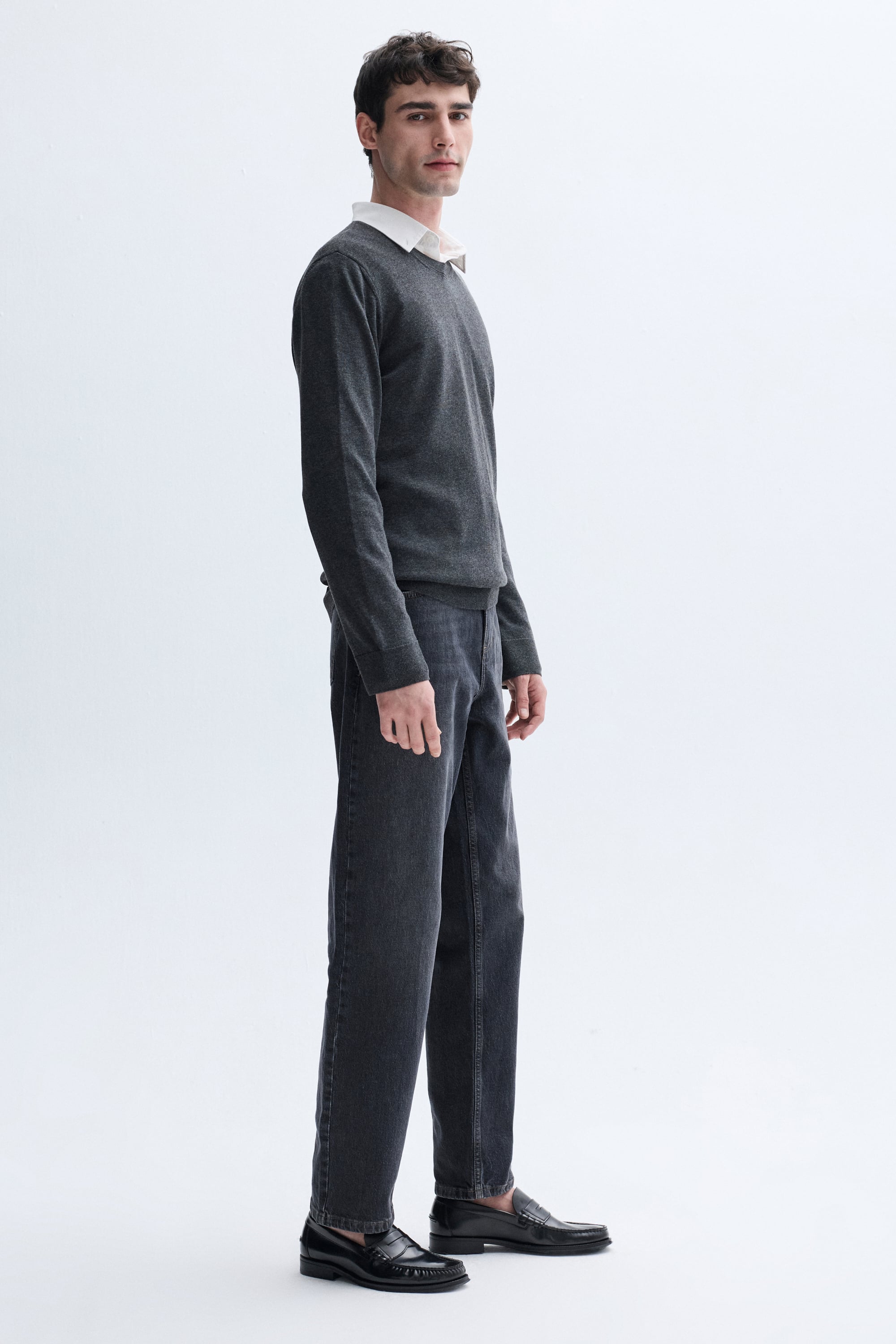 BİSİKLET YAKA TRİKO KAZAK