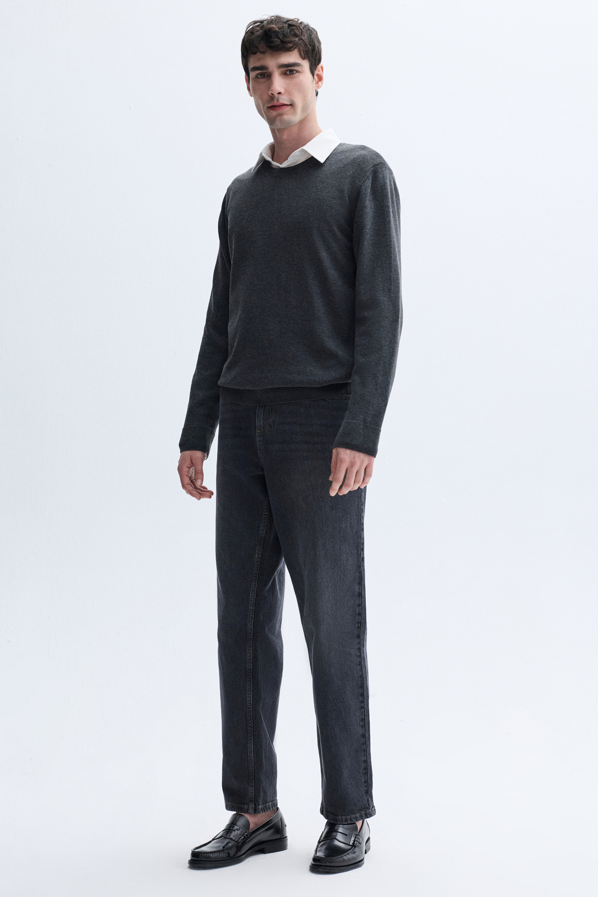 BİSİKLET YAKA TRİKO KAZAK