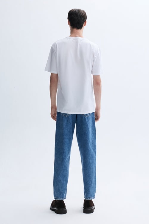 COMFORT FIT BASKILI BİSİKLET YAKA T-SHIRT