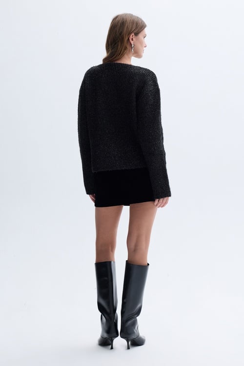 SİMLİ DÜŞÜK OMUZLU KAZAK