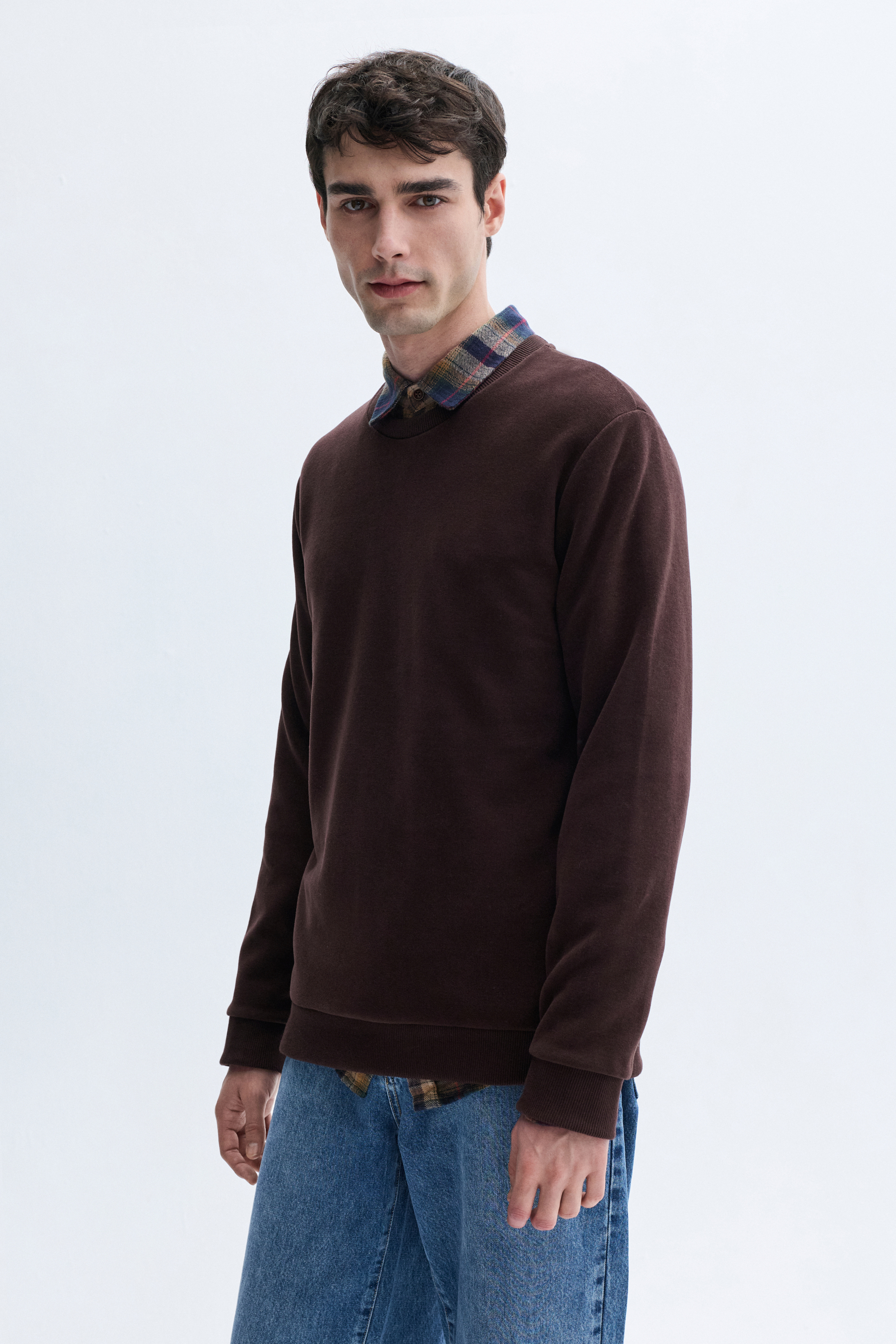 BİSİKLET YAKA SWEATSHIRT