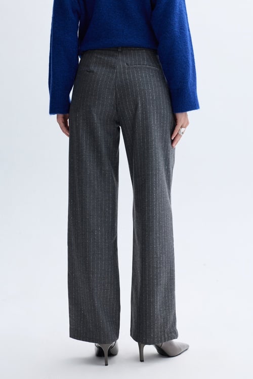 ÇİZGİLİ PİLELİ HAVUÇ PANTOLON