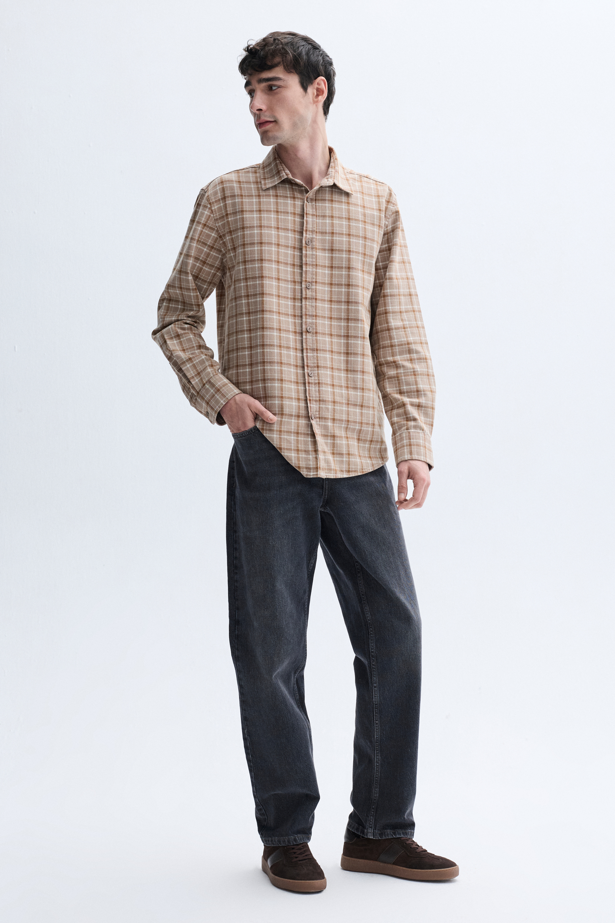 REGULAR FIT UZUN KOLLU EKOSELİ GÖMLEK