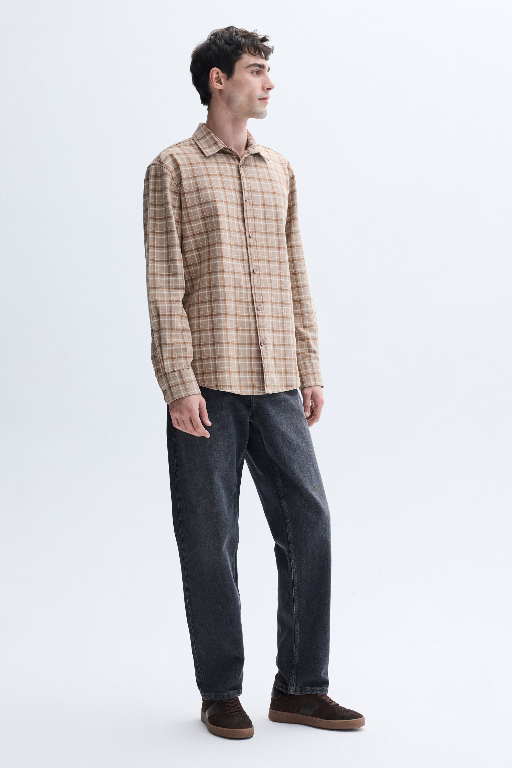 REGULAR FIT UZUN KOLLU EKOSELİ GÖMLEK