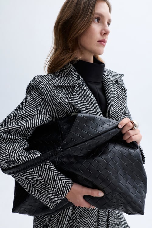  ÇİZGİLİ OVERSIZE KEMERLİ UZUN PALTO