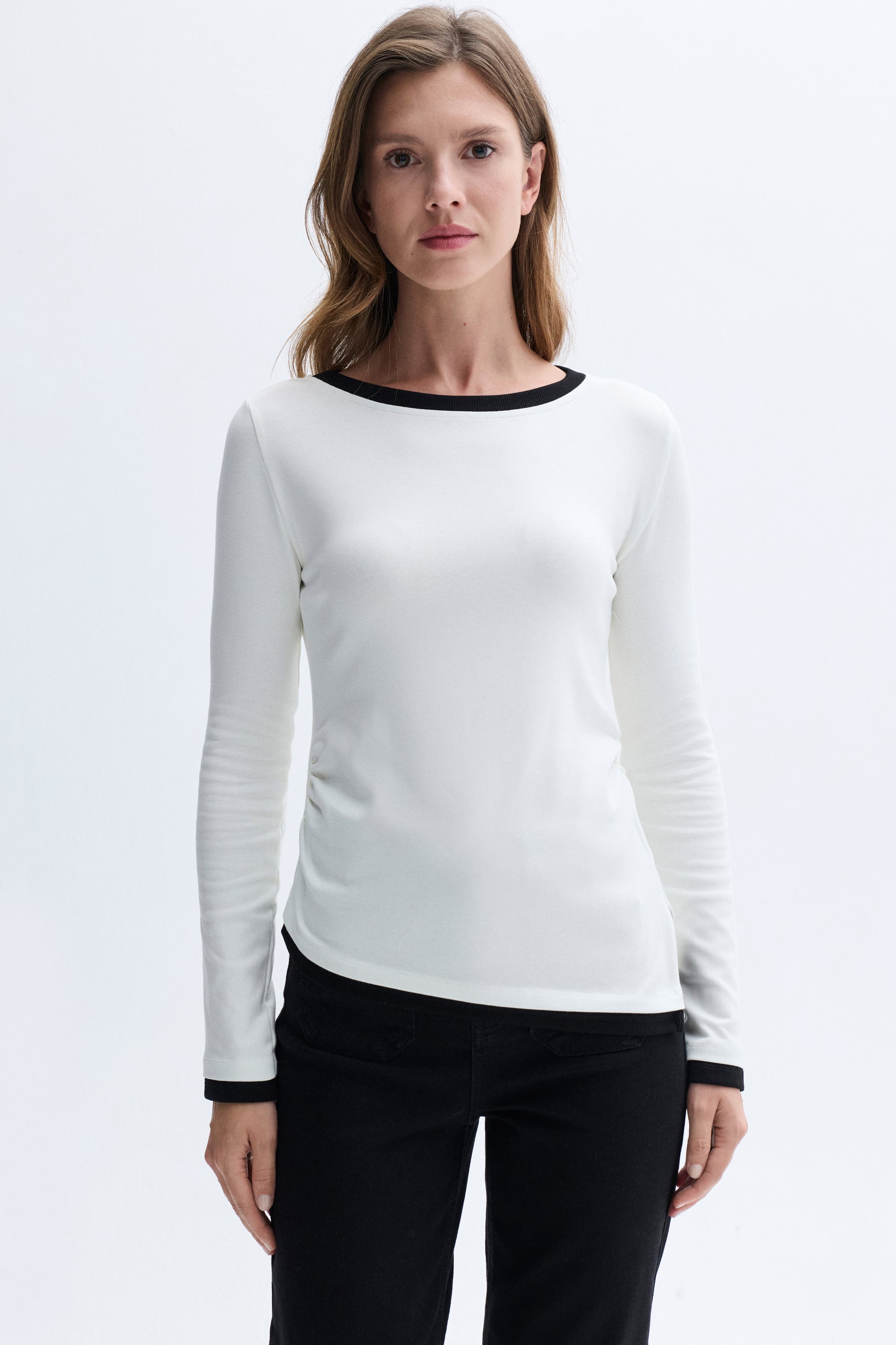 FITTED ASİMETRİK BLUZ