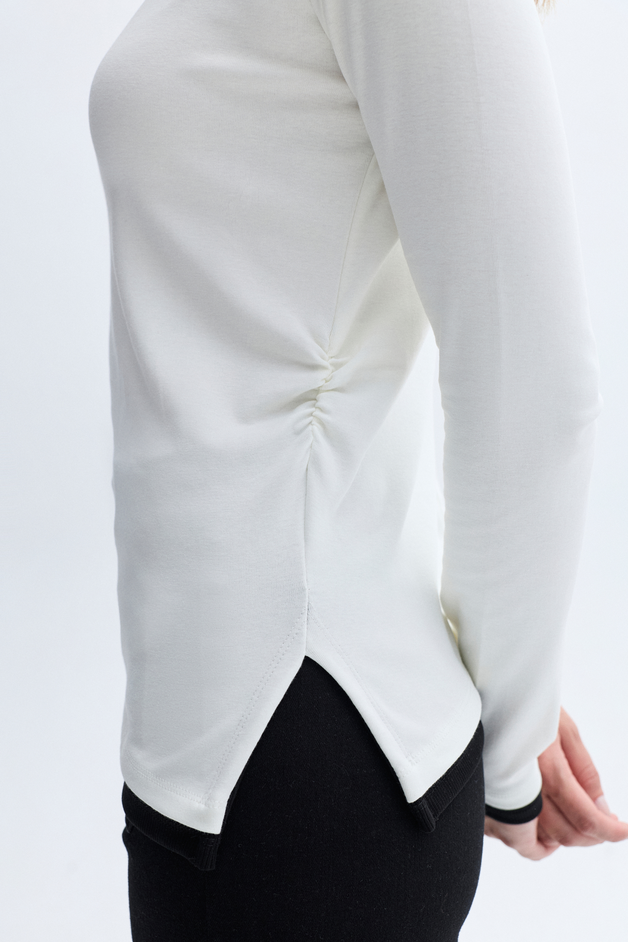 FITTED ASİMETRİK BLUZ