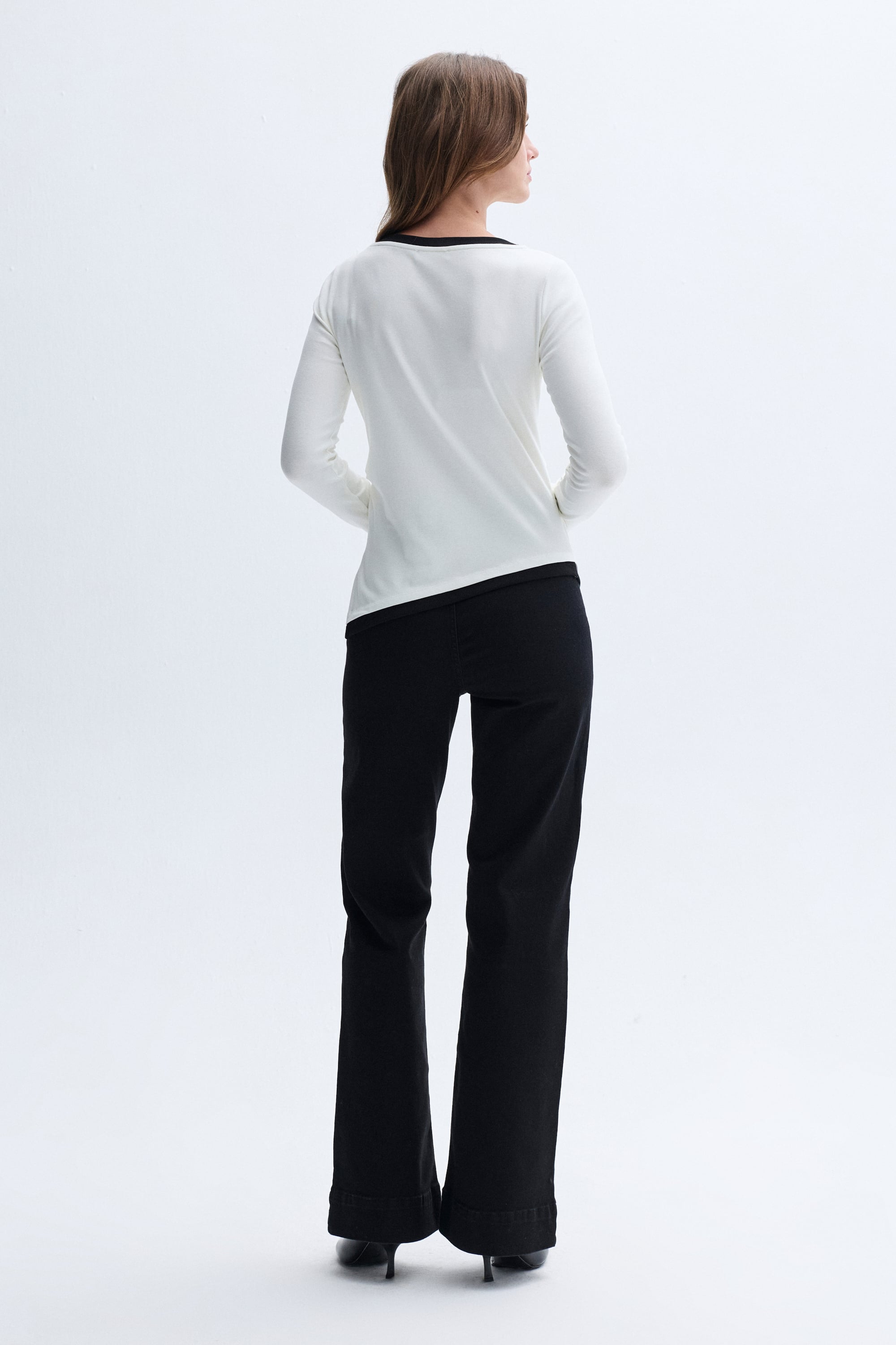 FITTED ASİMETRİK BLUZ