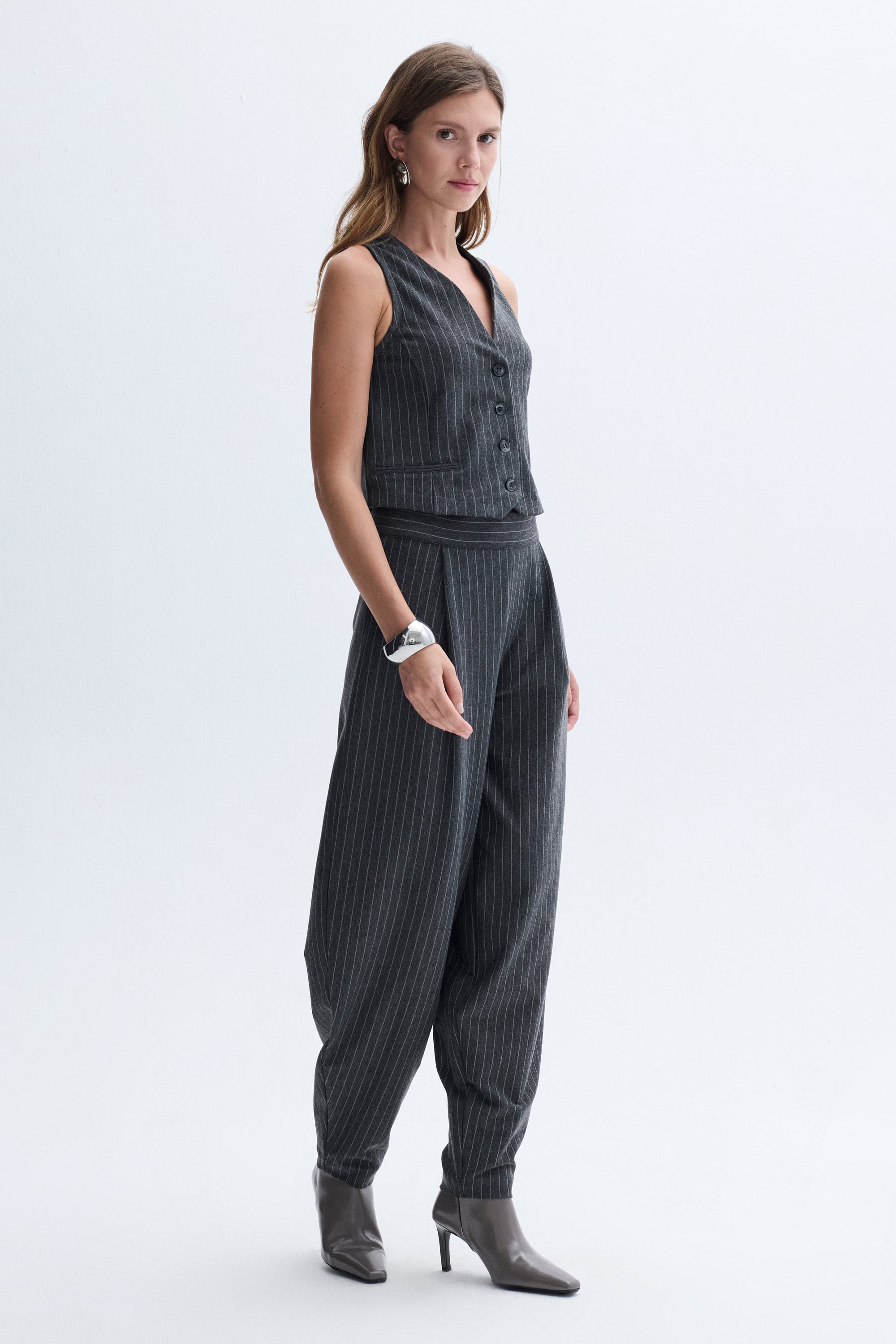 CIGARETTE FIT ÇİZGİLİ BELİ LASTİKLİ PANTOLON