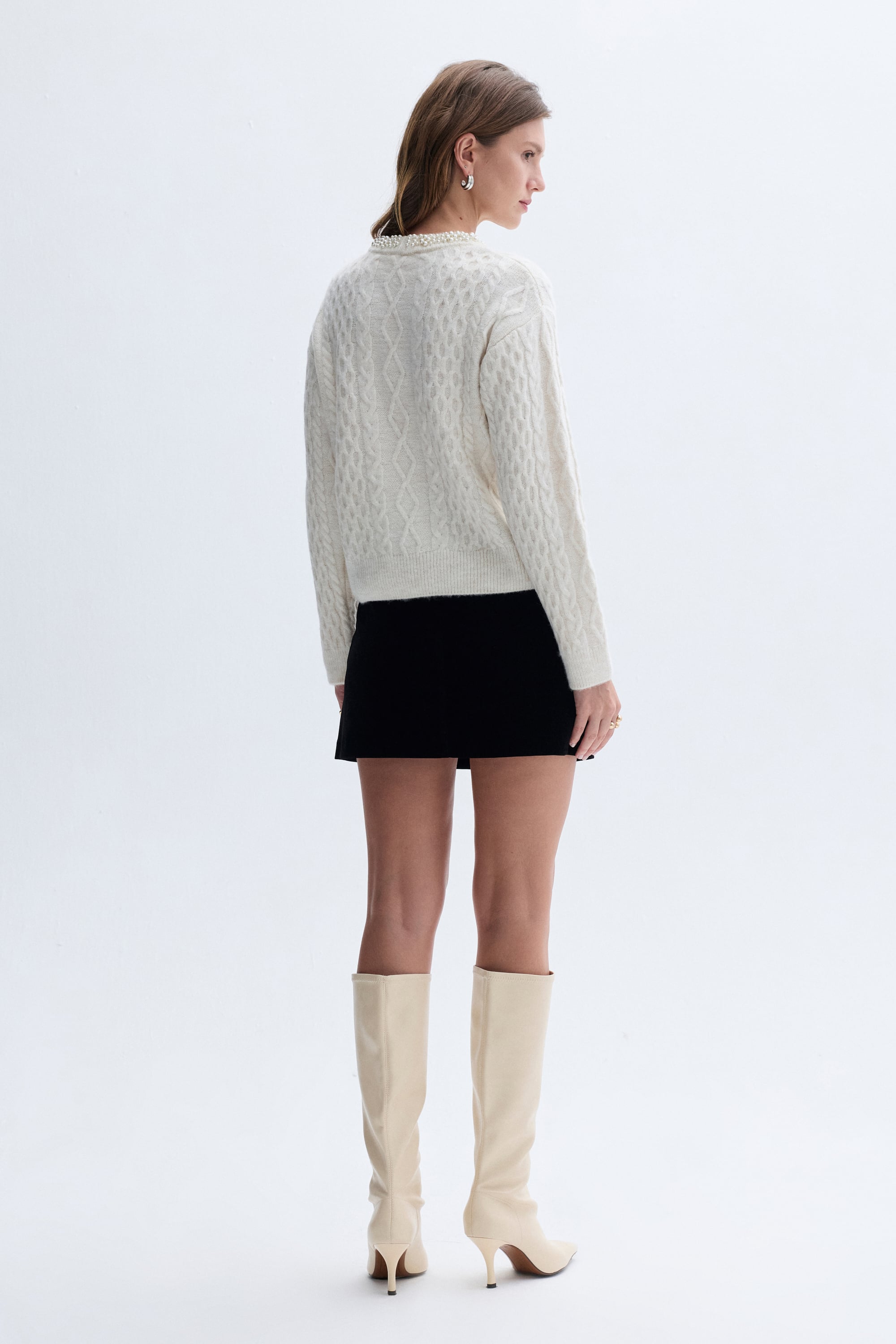 İNCİLİ BİSİKLET YAKA KAZAK