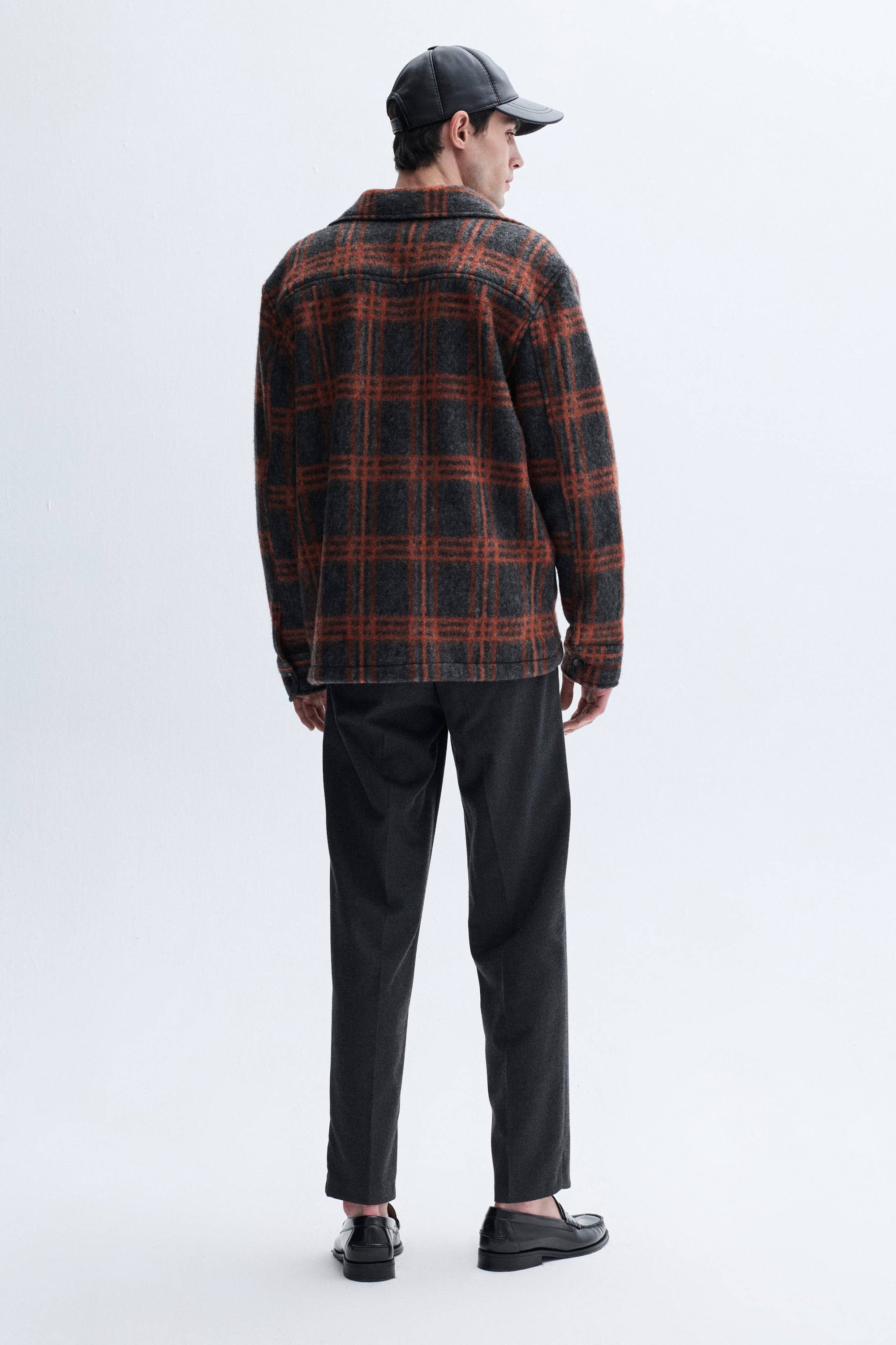 EKOSELİ CEPLİ CEKET