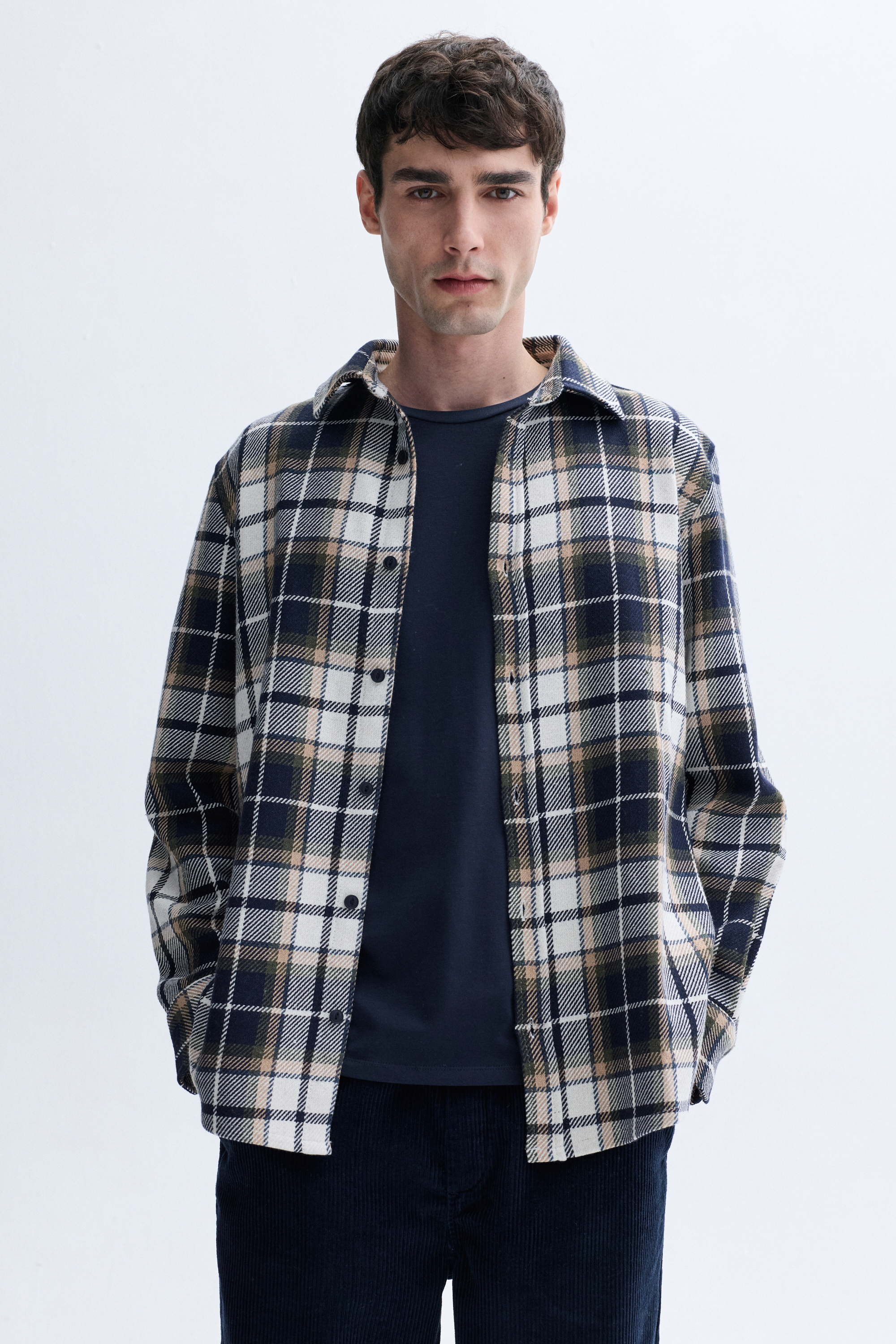 EKOSELİ COMFORT FIT UZUN KOLLU GÖMLEK