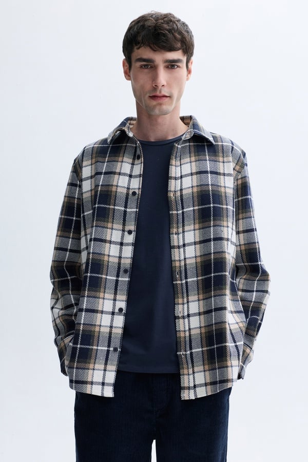 EKOSELİ COMFORT FIT UZUN KOLLU GÖMLEK