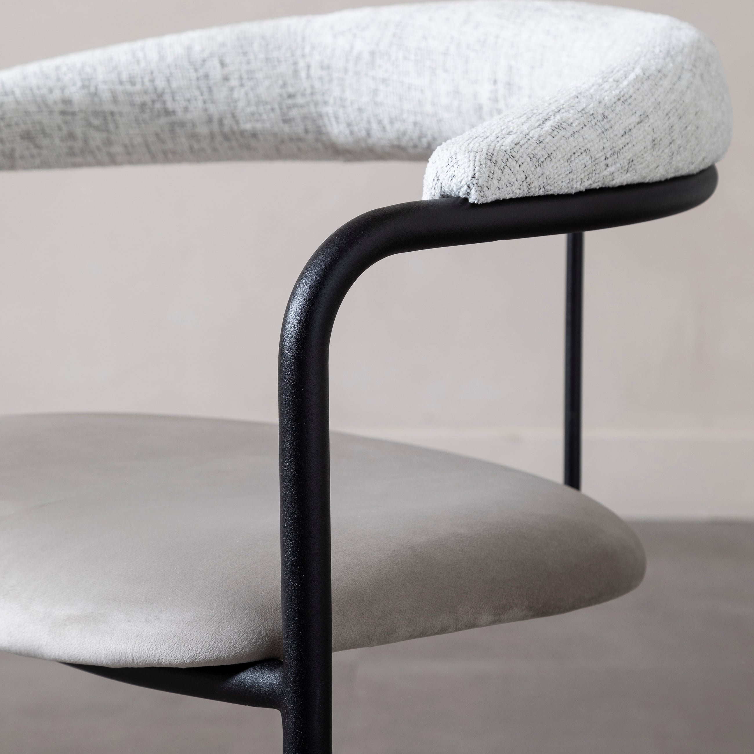 DENY SANDALYE AÇIK GRİ