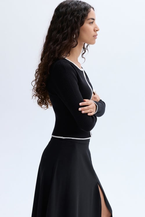  FERMUARLI TRİKO HIRKA